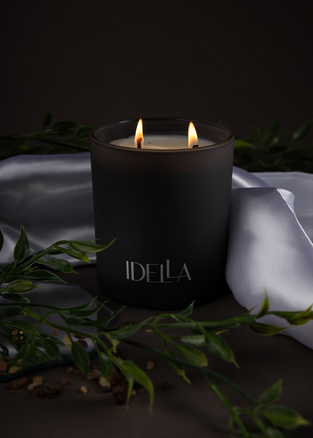 Serenity Scented Candle - Embrace Tranquility