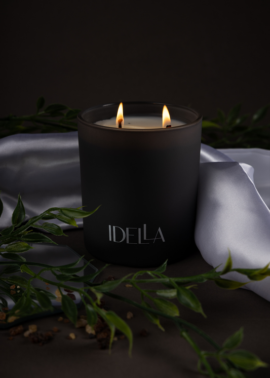 Serenity Scented Candle - Embrace Tranquility